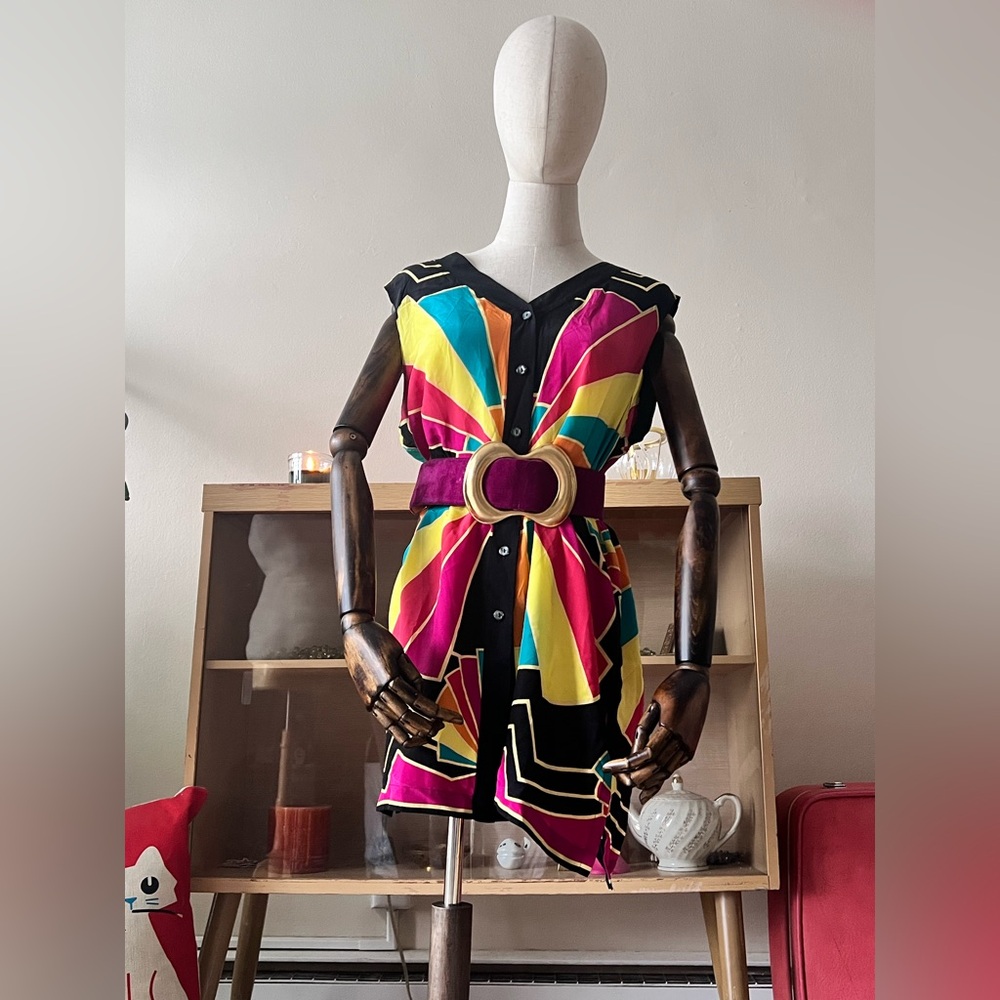 BOB MACKIE WEARABLE ART~ 100% SILK SLEEVELESS GEOMETRIC PRINT TUNIC VEST Size: L